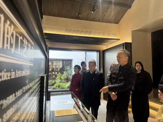 图片 2.png 图片 2.png